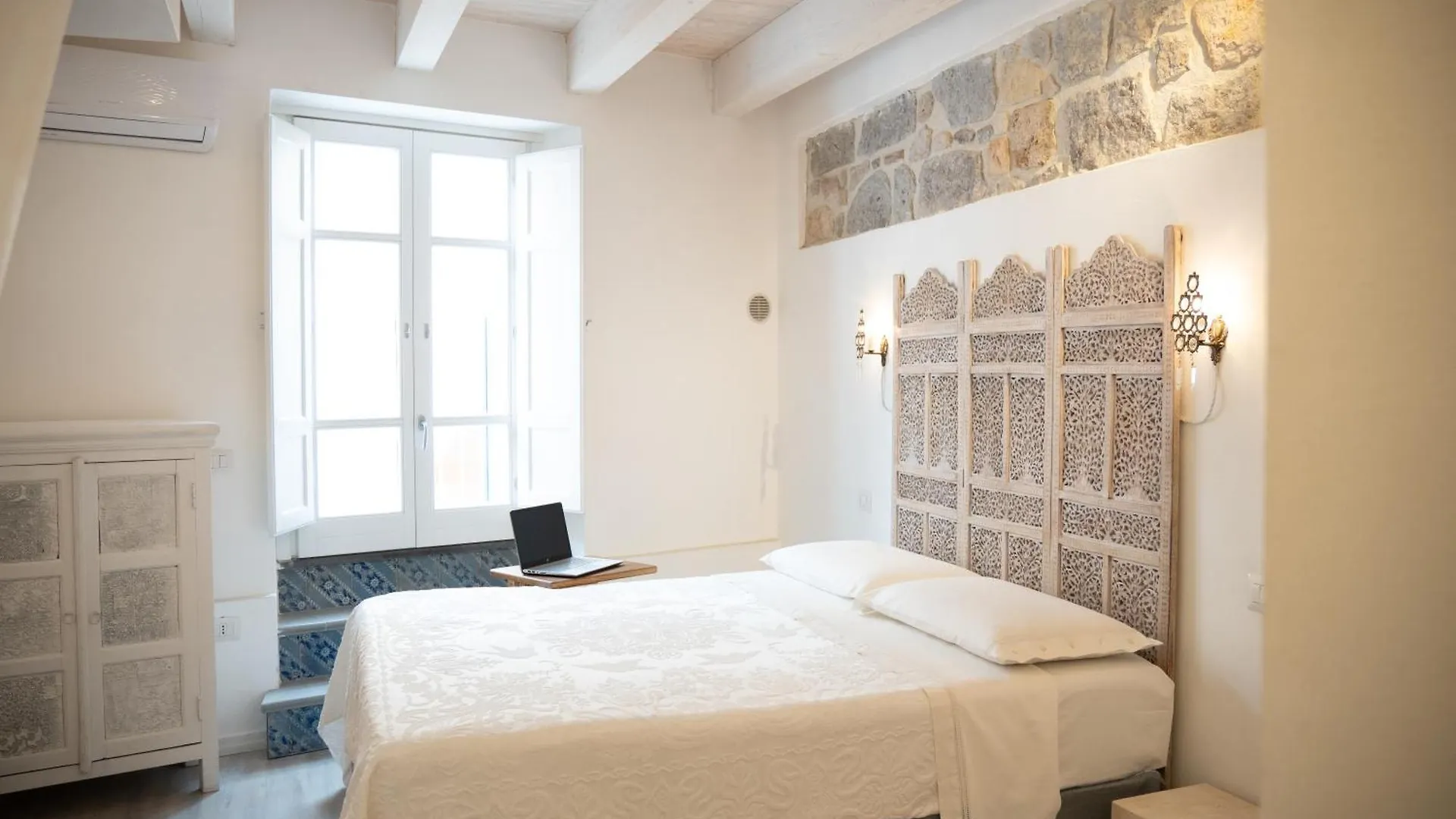 Bed & Breakfast Bed and Breakfast Stanza Viaggio Carloforte  Italia